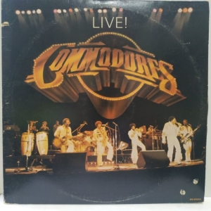 Commodores - Live